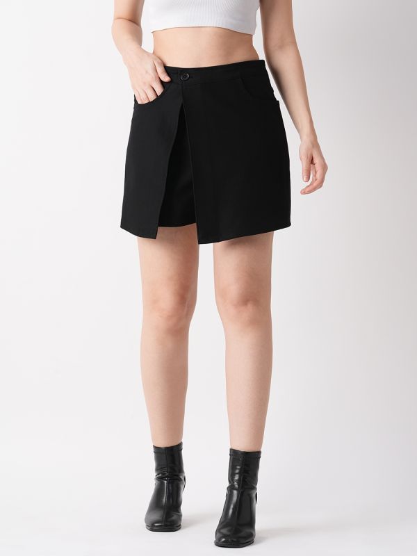 Globus Women Black Regular Fit Mid-Rise Skort